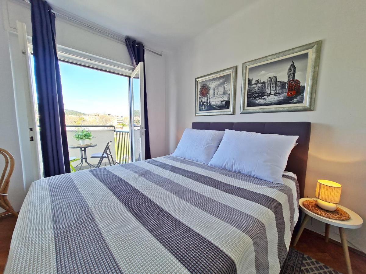 City Star Apartment Split Bagian luar foto