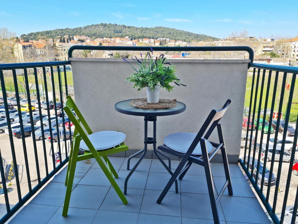 City Star Apartment Split Bagian luar foto