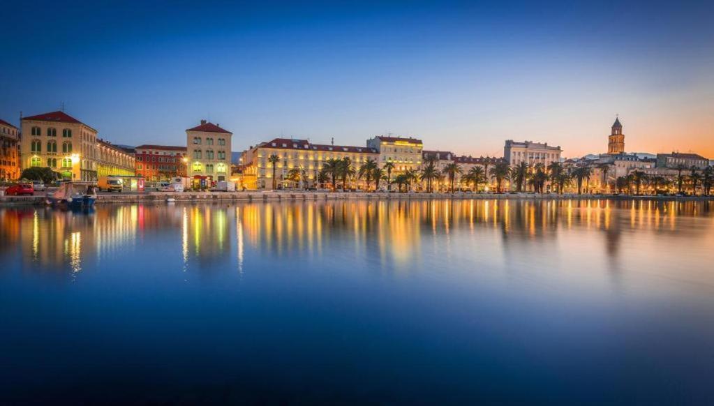 City Star Apartment Split Bagian luar foto