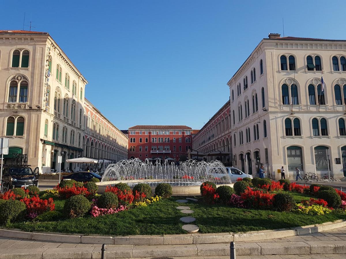 City Star Apartment Split Bagian luar foto